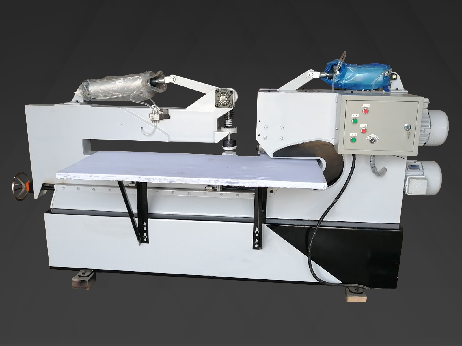 你知道剪圓機的幾個特點呢？